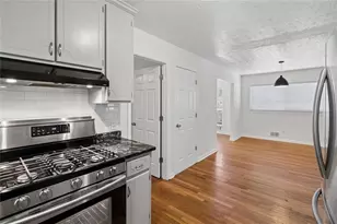 3296 Betty Cir, Decatur, GA 30032 - Photo 17
