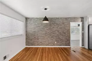 3296 Betty Cir, Decatur, GA 30032 - Photo 9