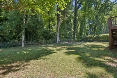 3296 Betty Circle, Decatur, GA 30032 - Photo 9