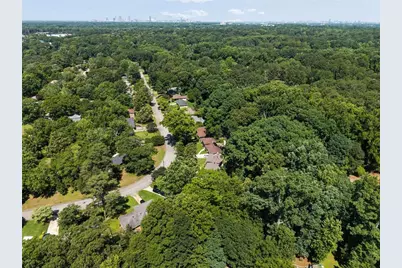 3296 Betty Circle, Decatur, GA 30032 - Photo 5