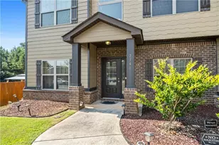 2748 Village Park Dr E, Ellenwood, GA 30294 - Photo 3