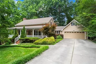 1052 Evelyn Ln SW, Lilburn, GA 30047 - Photo 1