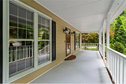 1052 Evelyn Lane SW, Lilburn, GA 30047 - Photo 25