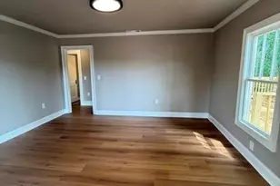 920 Cardinal Dr, Gainesville, GA 30501 - Photo 9