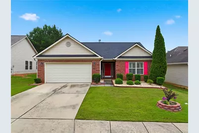 4901 Summersun Drive, Morrow, GA 30260 - Photo 1