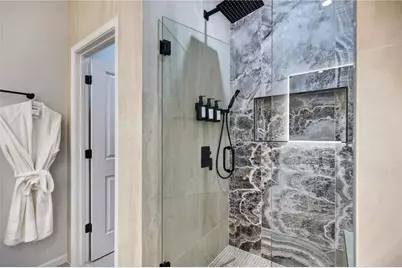 1445 Creekside Circle, Atlanta, GA 30318 - Photo 25