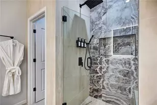 1445 Creekside Circle, Atlanta, GA 30318 - Photo 25