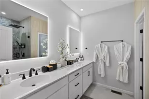 1445 Creekside Circle, Atlanta, GA 30318 - Photo 23