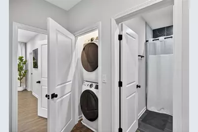1445 Creekside Circle, Atlanta, GA 30318 - Photo 17