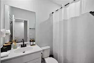 1445 Creekside Circle, Atlanta, GA 30318 - Photo 31