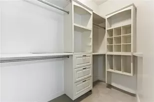 1049 Caruso Dr, Buford, GA 30518 - Photo 5