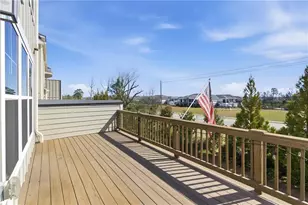 1049 Caruso Dr, Buford, GA 30518 - Photo 17