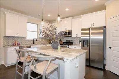 7240 Millbrae Walk, Flowery Branch, GA 30542 - Photo 11