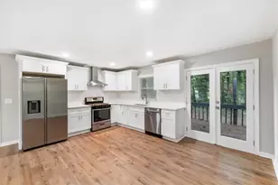 4010 Kennesaw Dr NW, Kennesaw, GA 30152 - Photo 13