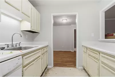 1201 Vicksburg Place, Atlanta, GA 30350 - Photo 9