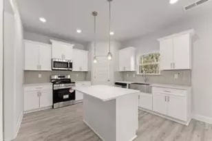 636 Bald Ridge Cir, Demorest, GA 30535 - Photo 5