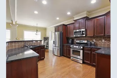 3541 Stoneleigh Walk, Lithonia, GA 30038 - Photo 9