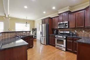 3541 Stoneleigh Walk, Lithonia, GA 30038 - Photo 9