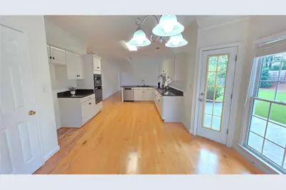 4665 Allison Drive, Sugar Hill, GA 30518 - Photo 15