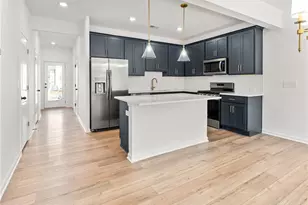 1644 Winpost Ln NW, Atlanta, GA 30318 - Photo 5