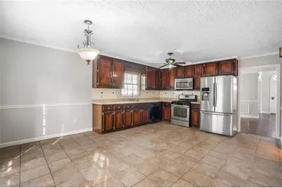 458 Stonebridge Court, Stone Mountain, GA 30083 - Photo 3