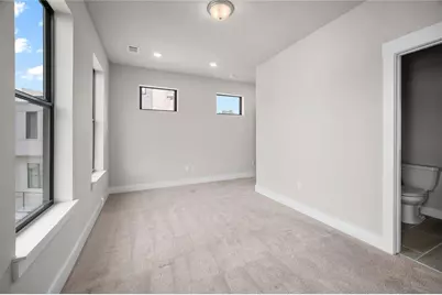 2030 Main Street NW #206, Atlanta, GA 30318 - Photo 9