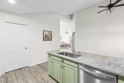 7065 Valley Landing Court, Cumming, GA 30041 - Photo 17