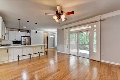 365 Ruby Forest Parkway, Suwanee, GA 30024 - Photo 31