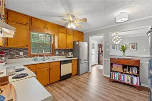 310 Cowan Rd SE, Conyers, GA 30094 - Photo 11