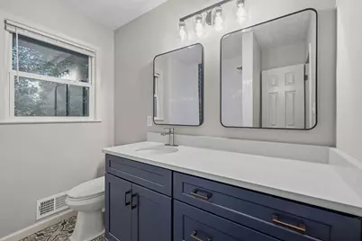 2042 Lake Lucerne Drive SW, Lilburn, GA 30047 - Photo 15