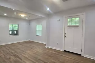 2410 Macon Dr SW, Atlanta, GA 30315 - Photo 5