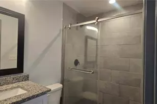 2410 Macon Dr SW, Atlanta, GA 30315 - Photo 11