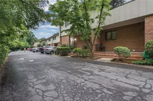 2524 Bradford Square NE, Atlanta, GA 30345 - Photo 3