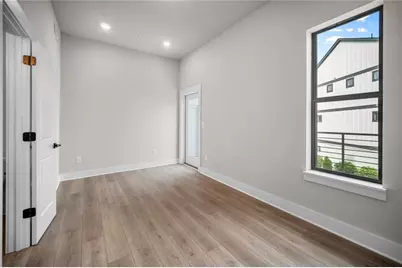 2030 Main Street NW #206, Atlanta, GA 30318 - Photo 7