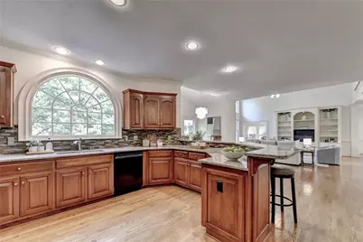 9555 Stoney Ridge Lane, Alpharetta, GA 30022 - Photo 15