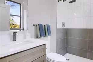 1070 Dill Ave, Atlanta, GA 30310 - Photo 13