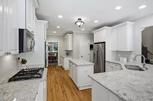880 Colonial Ln, Milton, GA 30004 - Photo 5