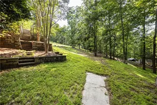 7822 Beachwood Dr, Murrayville, GA 30564 - Photo 15