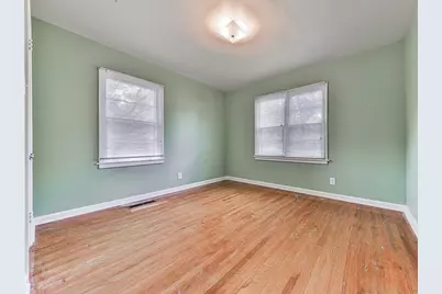 1043 Oakdale Drive SE, Smyrna, GA 30080 - Photo 11