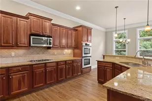 10421 Park Walk Point, Johns Creek, GA 30022 - Photo 11