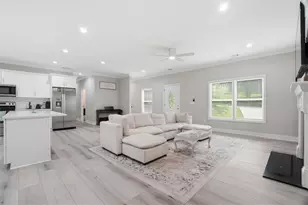 3355 Hillside Dr, Snellville, GA 30078 - Photo 11