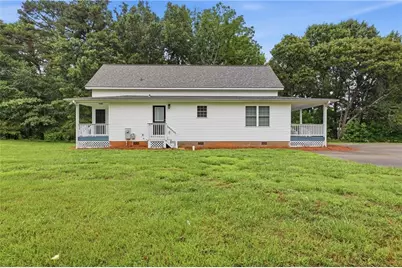 9178 Skitts Mountain Drive, Clermont, GA 30554 - Photo 5
