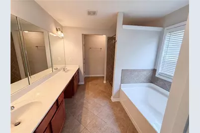 5775 Sterling Court, Cumming, GA 30040 - Photo 17