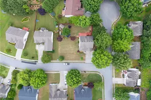 6005 Ambercrest Ct, Buford, GA 30518 - Photo 33