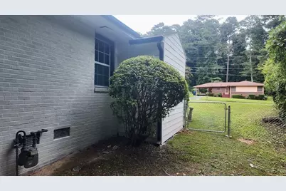 2181 Meadowlane Drive, Atlanta, GA 30311 - Photo 25