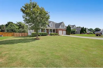 32 Colonial Circle NW, Cartersville, GA 30120 - Photo 3