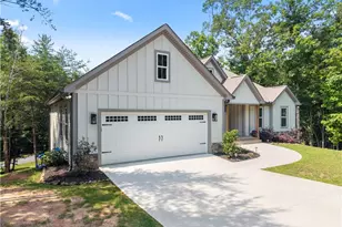 35 Chimney Ln, Cleveland, GA 30528 - Photo 3