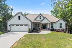 35 Chimney Ln, Cleveland, GA 30528 - Photo 1
