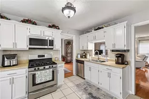 914 Wenham Ln, Lawrenceville, GA 30044 - Photo 9