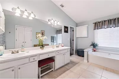 914 Wenham Lane, Lawrenceville, GA 30044 - Photo 17
